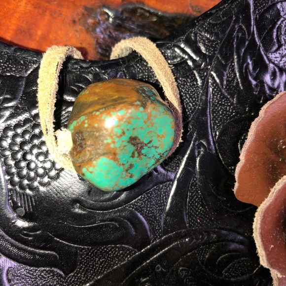 Barse Genuine Tooled Leather Tasseled Leather Handbag Purse Roses Turquoise - Picture 6 of 7